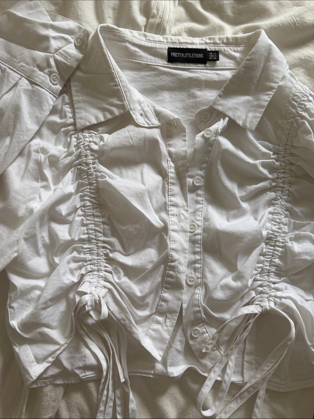 PrettyLittleThing White Ruched Side Tie Button-Down Shirt
